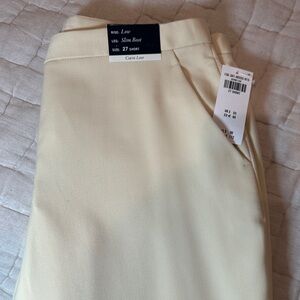 NWT Curve Love Slim Boot Pants in Light Cream 27-Short